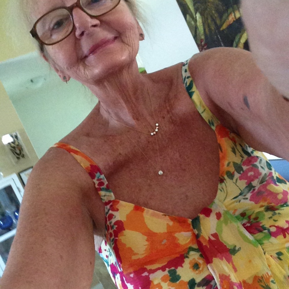 Meet your Posher, Kay